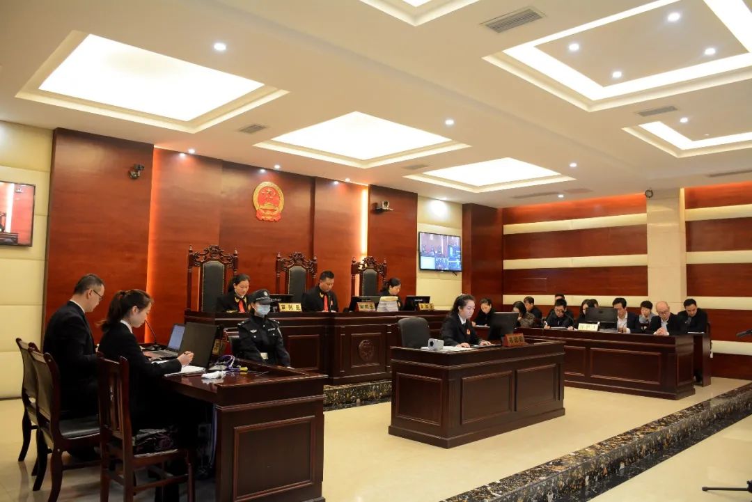 在线还可以注册会员成为代理发展下线个人遭起！