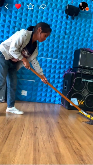 快手上的开学季 老铁：“原来久违的开学场景是这样的”