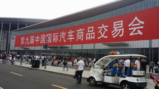 客户第一 诚信至上 光宝智能为您服务到家