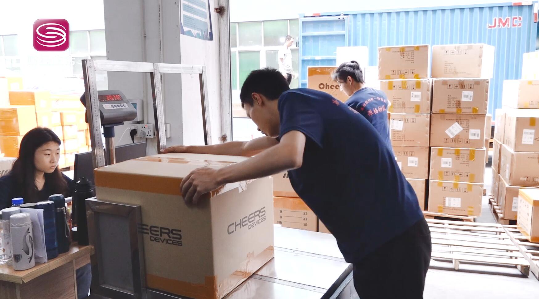 深圳电视台深圳直通车报道—深圳市派格通运货运代理有限公司