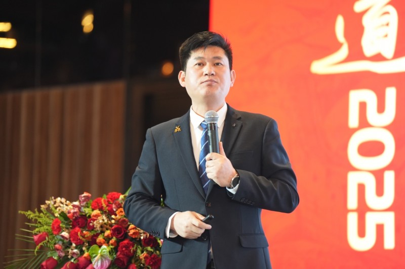 冲刺2024赢战2025！中成伟业年终三大峰会落幕！