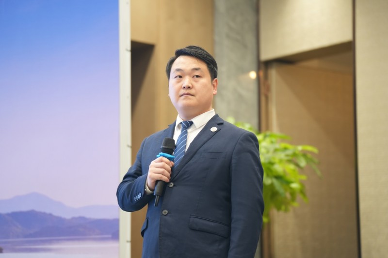 冲刺2024赢战2025！中成伟业年终三大峰会落幕！