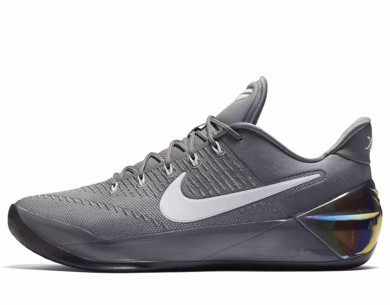 今天凌晨发布的这双Nike Kobe AD 其实就是你们盼望的Kobe 12